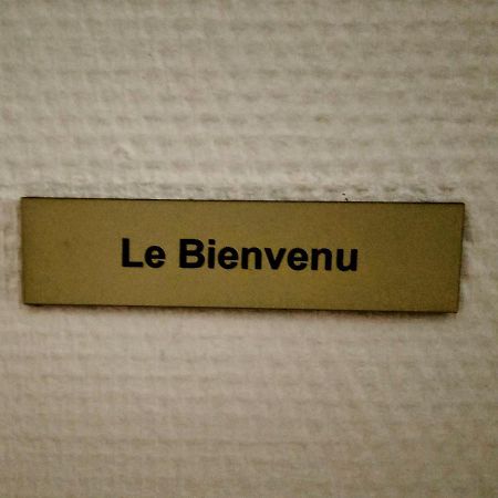 Le Bienvenu - T2 Avec Terrasse Au Coeur De Malo Apartman Dunkirk Kültér fotó